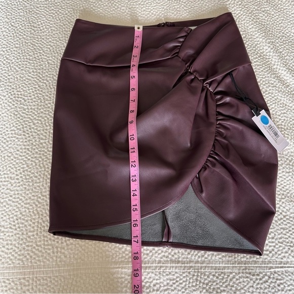 Astr Women’s Dancing Queen Faux Leather Mini Skirt Eggplant Color SZ S - Picture 11 of 11